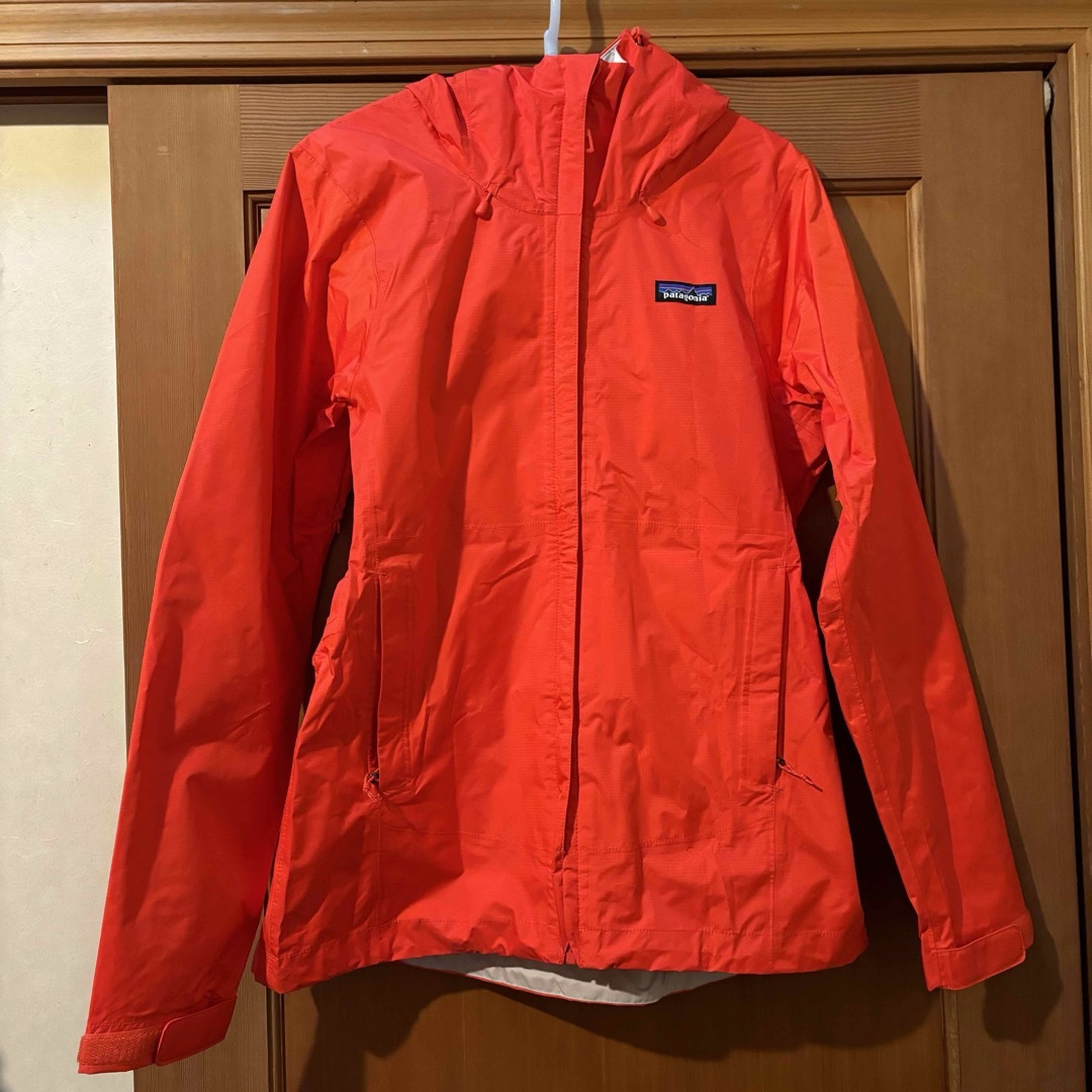 patagonia(パタゴニア)のpatagonia h2no トレントシェル　ウインドブレーカー レディースのジャケット/アウター(ブルゾン)の商品写真