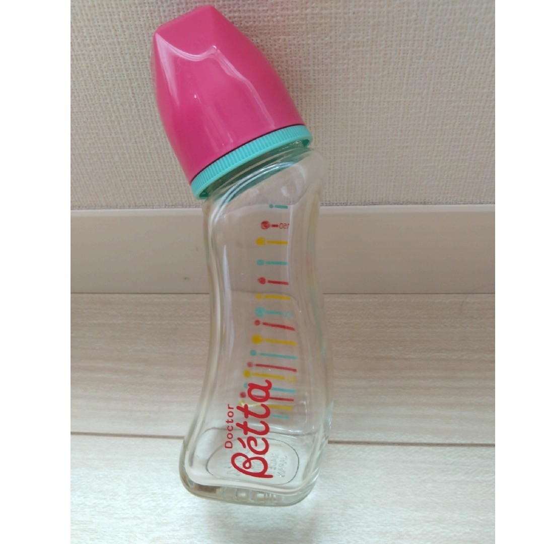 哺乳瓶(ガラス)(Betta)150ml キッズ/ベビー/マタニティの授乳/お食事用品(哺乳ビン)の商品写真