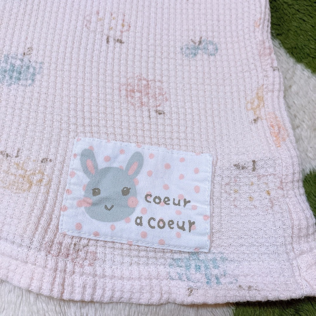 coeur a coeur(クーラクール)の花柄　長袖　Tシャツ　トップス　90 キッズ/ベビー/マタニティのキッズ服女の子用(90cm~)(Tシャツ/カットソー)の商品写真