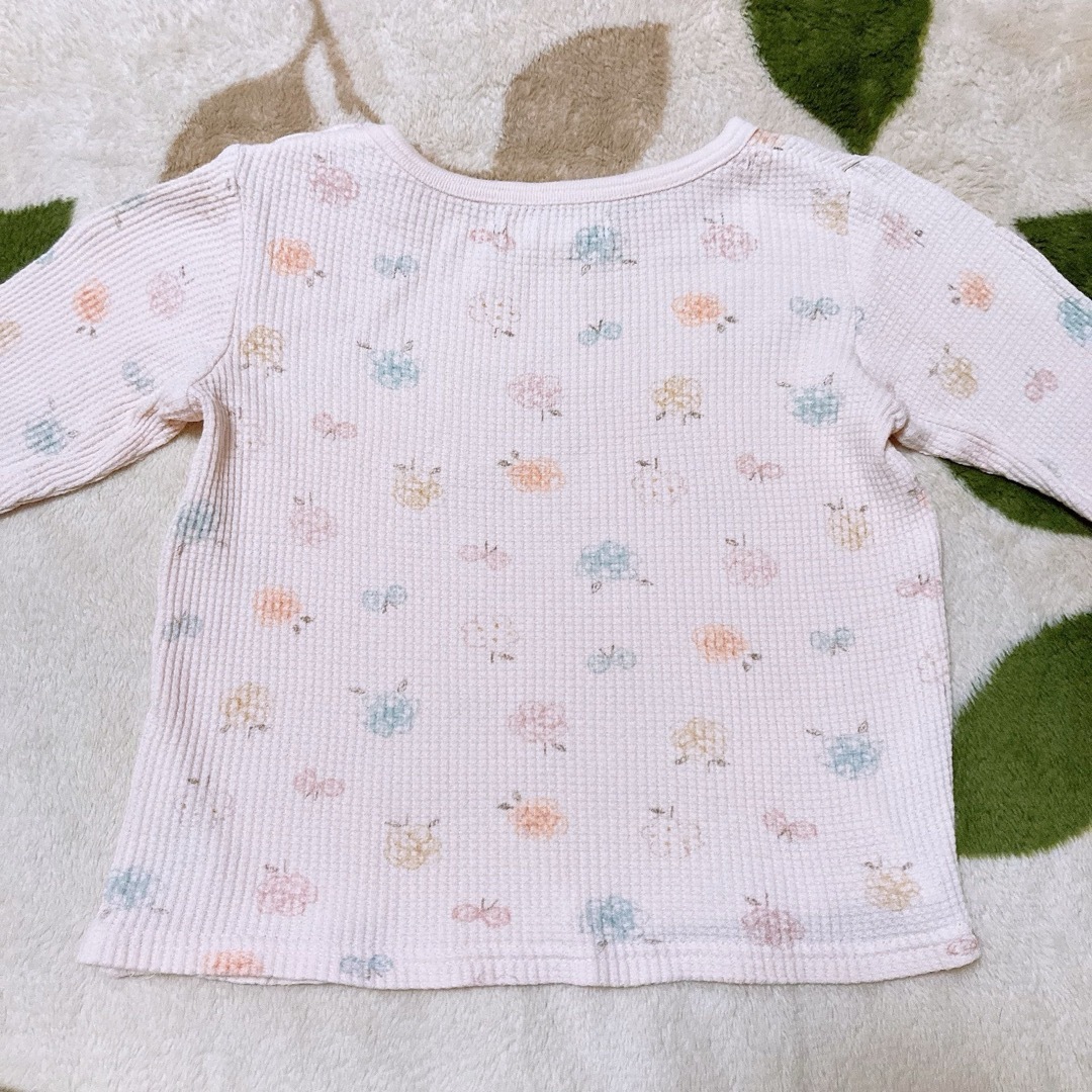 coeur a coeur(クーラクール)の花柄　長袖　Tシャツ　トップス　90 キッズ/ベビー/マタニティのキッズ服女の子用(90cm~)(Tシャツ/カットソー)の商品写真