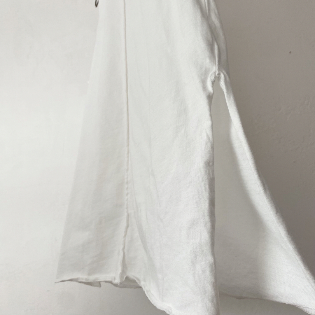 JEANASIS(ジーナシス)のジーナシス　ホワイト　ノースリーブ　タンクトップ　トップス　綿　コットン　フリー レディースのトップス(タンクトップ)の商品写真