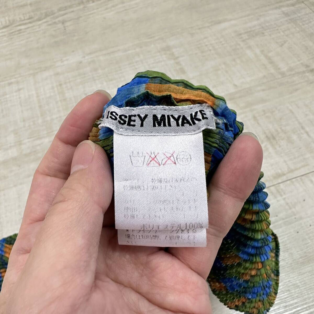 ISSEY MIYAKE(イッセイミヤケ)の90s ヴィンテージ イッセイミヤケ 総柄 プリーツ カットソー アーカイブ M レディースのトップス(カットソー(半袖/袖なし))の商品写真