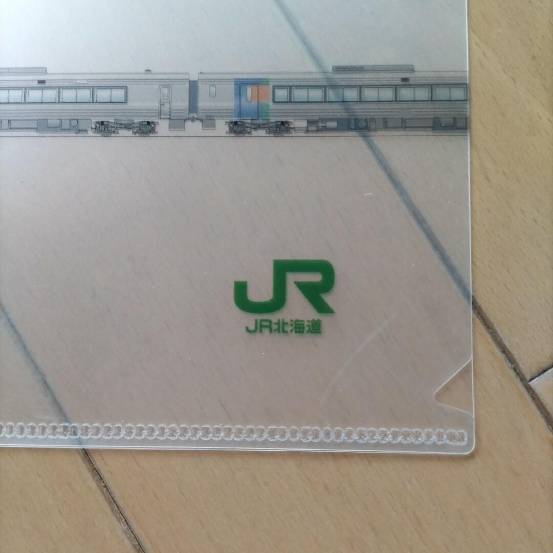 JR(ジェイアール)のJR北海道★クリアファイル エンタメ/ホビーのアニメグッズ(クリアファイル)の商品写真