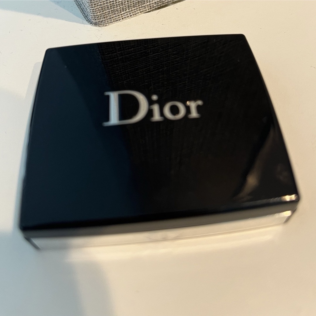 Dior(ディオール)のDIOR モノ クルール クチュール 763 ローズウッド マット コスメ/美容のベースメイク/化粧品(アイシャドウ)の商品写真