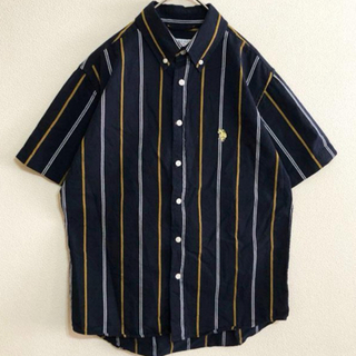 ユーエスポロアッスン(U.S. POLO ASSN.)のU.S. POLO ASSN　刺繍ロゴ　ストライプ柄　デザインシャツ　M(Tシャツ/カットソー(半袖/袖なし))
