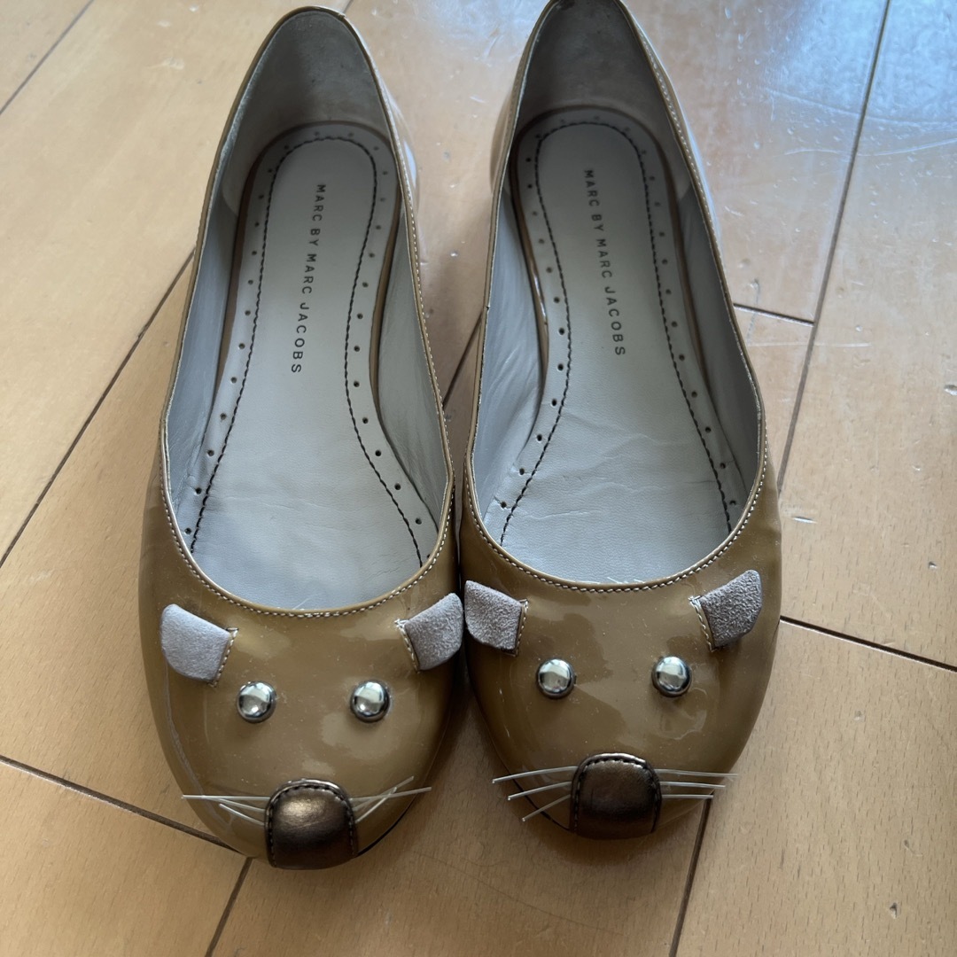 MARC BY MARC JACOBS - マークジェイコブス ネズミパンプスの MARC BY MARC JACOBS - マークジェイコブス ネズミパンプスの