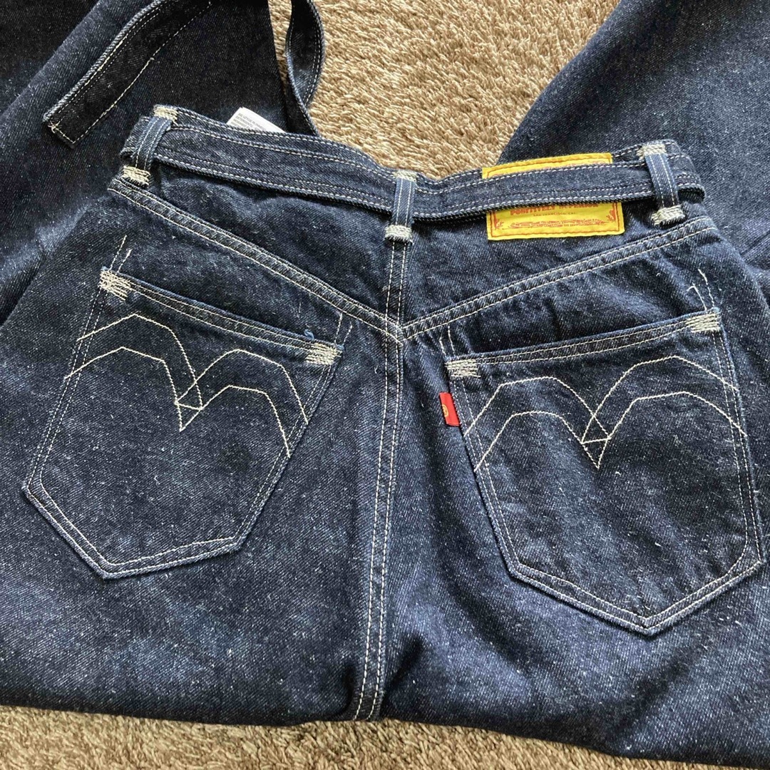 Levi's(リーバイス)のリーバイスレッド　ワイドルーズ　27 レディースのパンツ(デニム/ジーンズ)の商品写真