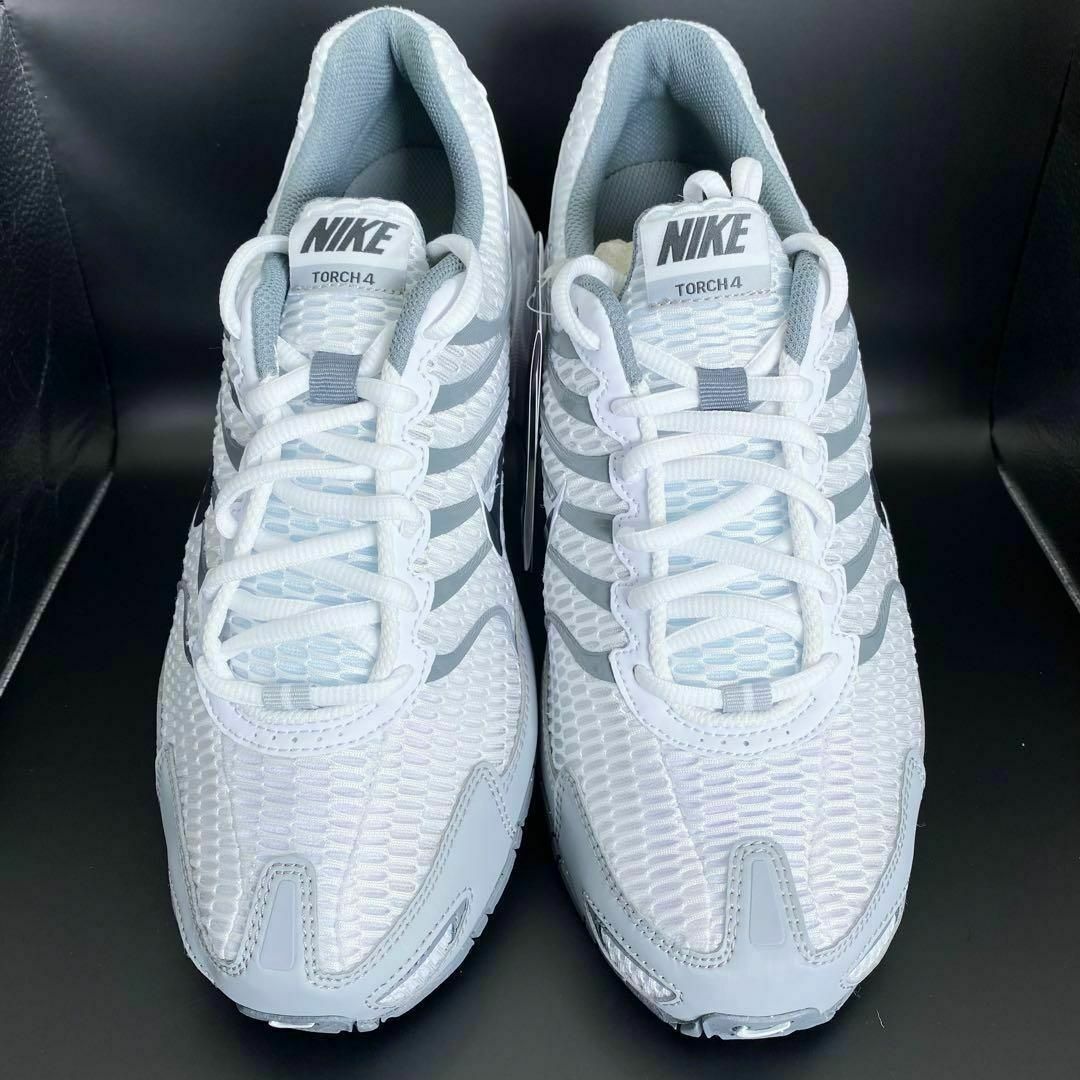 NIKE(ナイキ)の新品 NIKE AIR MAX TORCH 4 ホワイト 27.5cm メンズの靴/シューズ(スニーカー)の商品写真