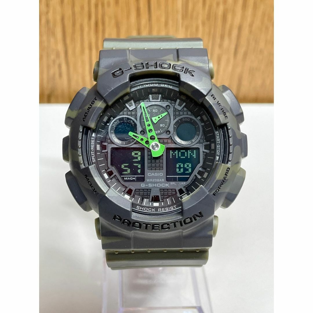 G-SHOCK(ジーショック)のCASIO G-SHOCK GA-100C カモフラ 電池新品 メンズの時計(腕時計(デジタル))の商品写真