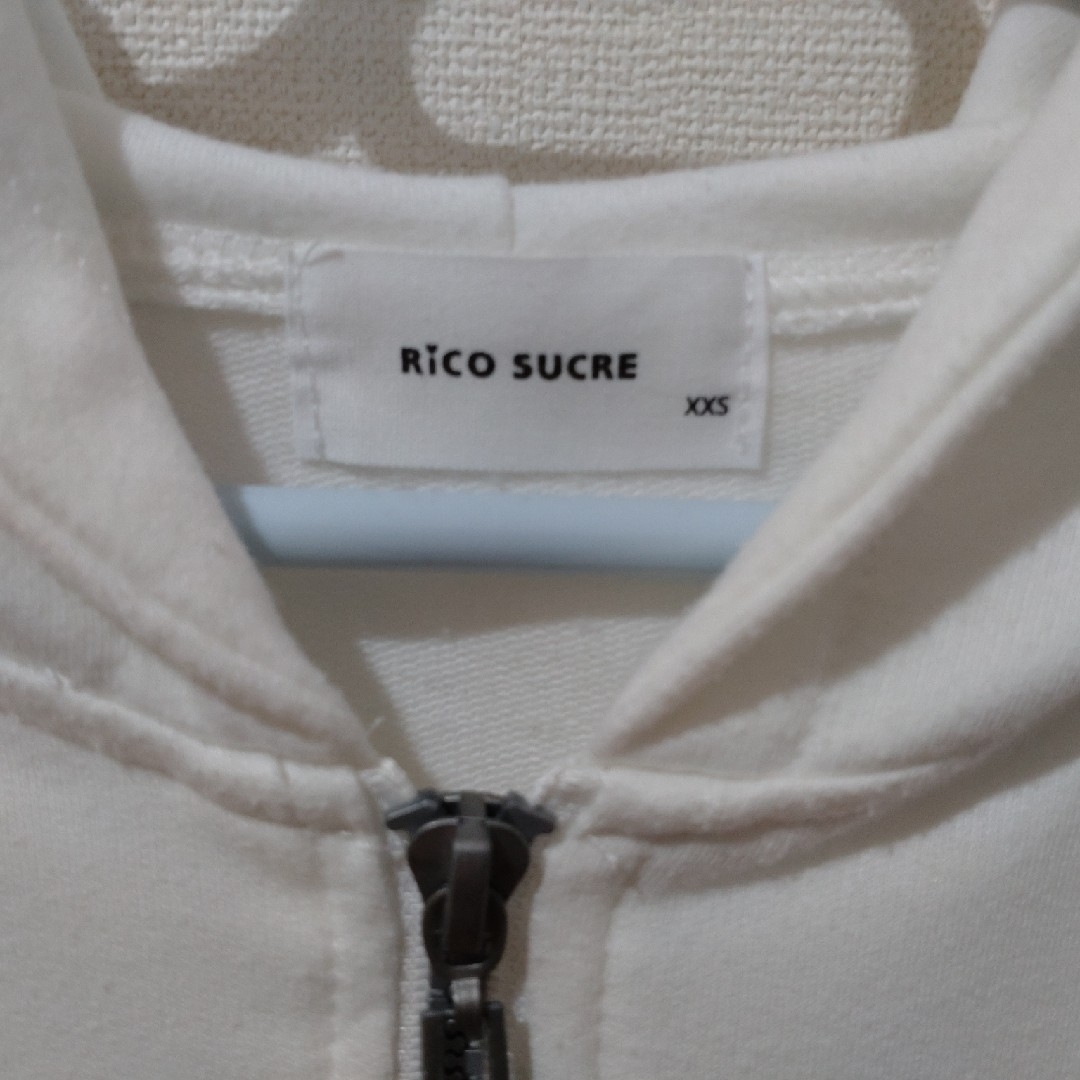 RiCO SUCRE  5分袖ジップパーカー　xxs キッズ/ベビー/マタニティのキッズ服女の子用(90cm~)(ジャケット/上着)の商品写真