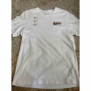 ナイキ(NIKE)のナイキ　NIKE Tシャツ　白　ホワイト　Lサイズ(Tシャツ/カットソー(半袖/袖なし))