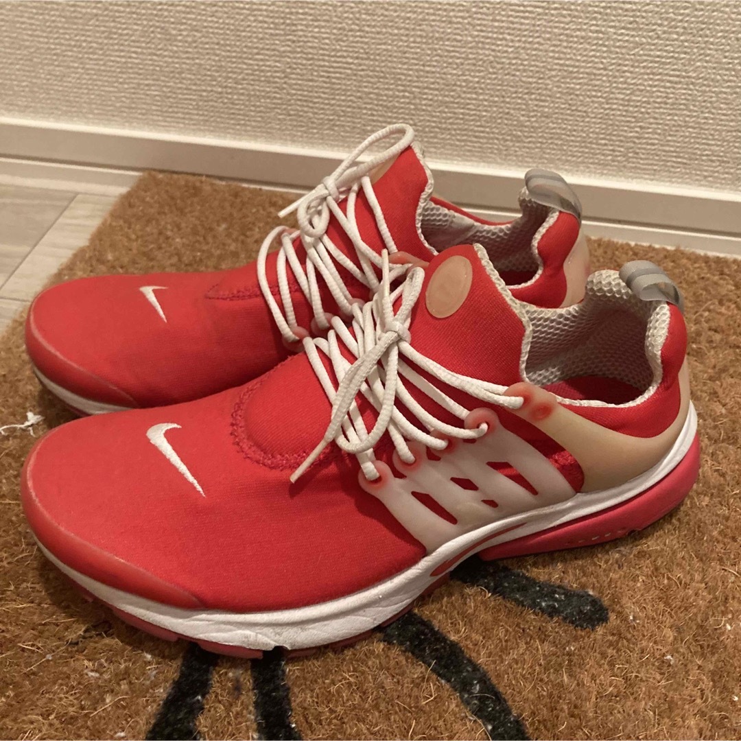 NIKE(ナイキ)のNike airpresto red赤ナイキ メンズの靴/シューズ(スニーカー)の商品写真