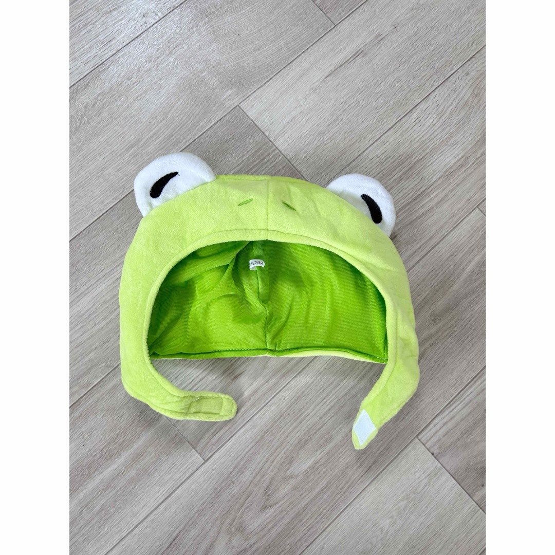 カエルの被り物　帽子 エンタメ/ホビーのおもちゃ/ぬいぐるみ(キャラクターグッズ)の商品写真