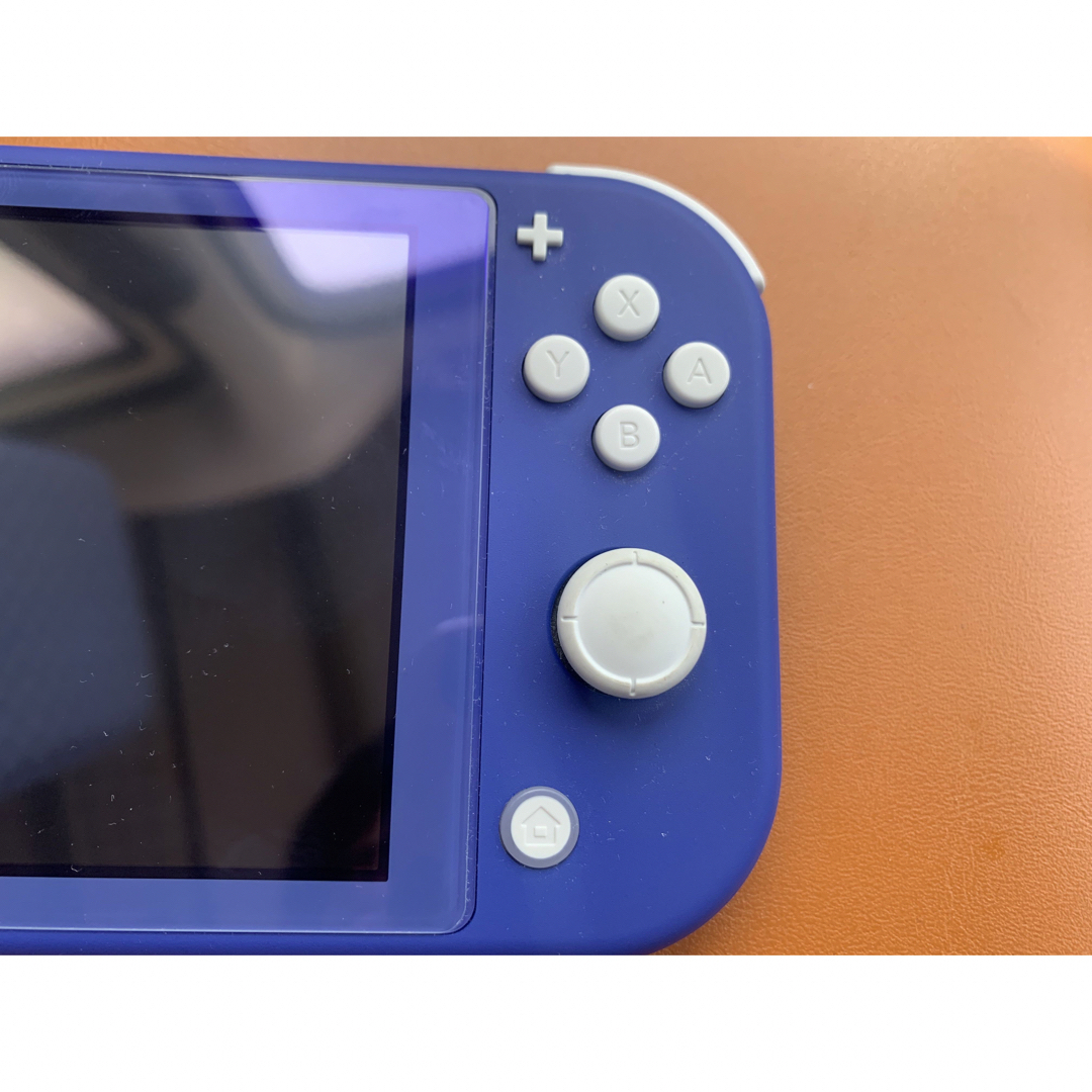 Nintendo Switch LITE ブルー エンタメ/ホビーのゲームソフト/ゲーム機本体(家庭用ゲーム機本体)の商品写真