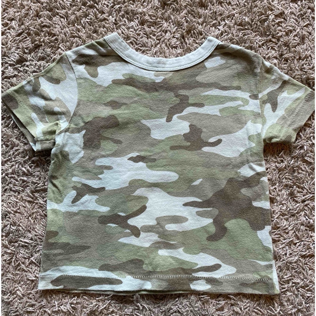 babyGAP(ベビーギャップ)のベビーギャップ　babygap 迷彩　Ｔシャツ キッズ/ベビー/マタニティのベビー服(~85cm)(Ｔシャツ)の商品写真