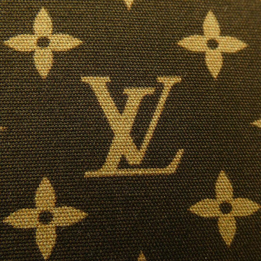 LOUIS VUITTON(ルイヴィトン)のルイヴィトン LOUIS VUITTON ケープ メンズのジャケット/アウター(その他)の商品写真