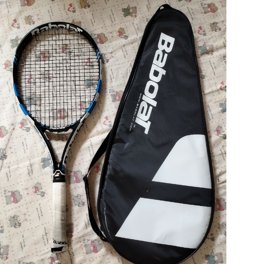 Babolat(バボラ)のお値段相談可　バボラ　テニスラケット　pureDrive スポーツ/アウトドアのテニス(ラケット)の商品写真