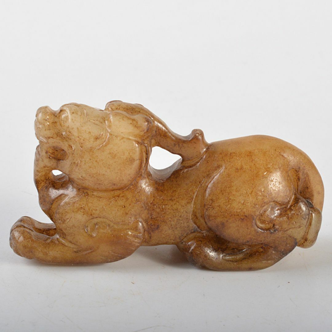 中国 玉石彫刻 獅子 神獣 根付 紙鎮 置物 C R7142E 中国 玉石彫刻 獅子 神獣 根付 紙鎮 置物 C R7142E