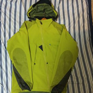 アークテリクス(ARC'TERYX)のKLATTERMUSEN クレッタルムーセン ジャケット(登山用品)