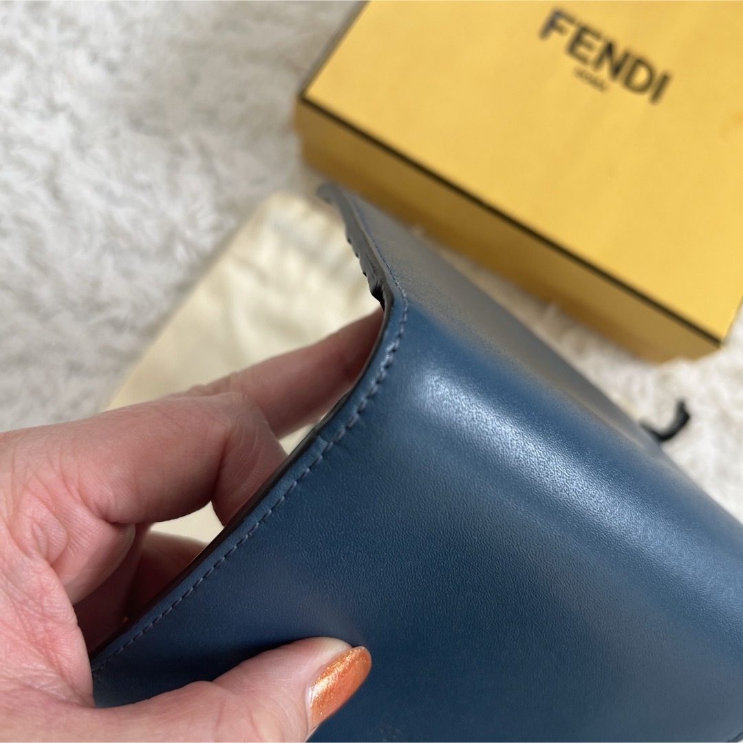 FENDI(フェンディ)の綺麗！FENDI フェンディ バイザウェイ トリフォールド 二つ折り財布 レディースのファッション小物(財布)の商品写真