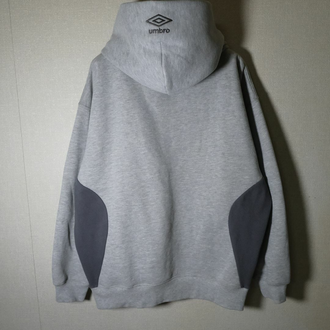 UMBRO(アンブロ)の9090 × umbro Collaboration Logo Hoodie L メンズのトップス(パーカー)の商品写真