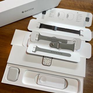 Apple Watch - 美品！ ☆Apple  Watch☆ シリーズ7 チタニウムケース 45MM