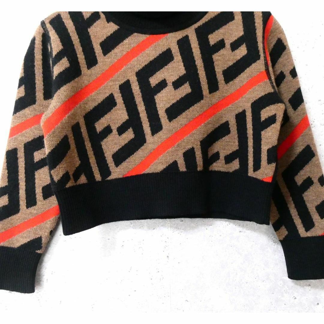 美品 FENDI KIDS ズッカ柄 タートルネック ニット セーター 美品 FENDI KIDS ズッカ柄 タートルネック ニット セーター