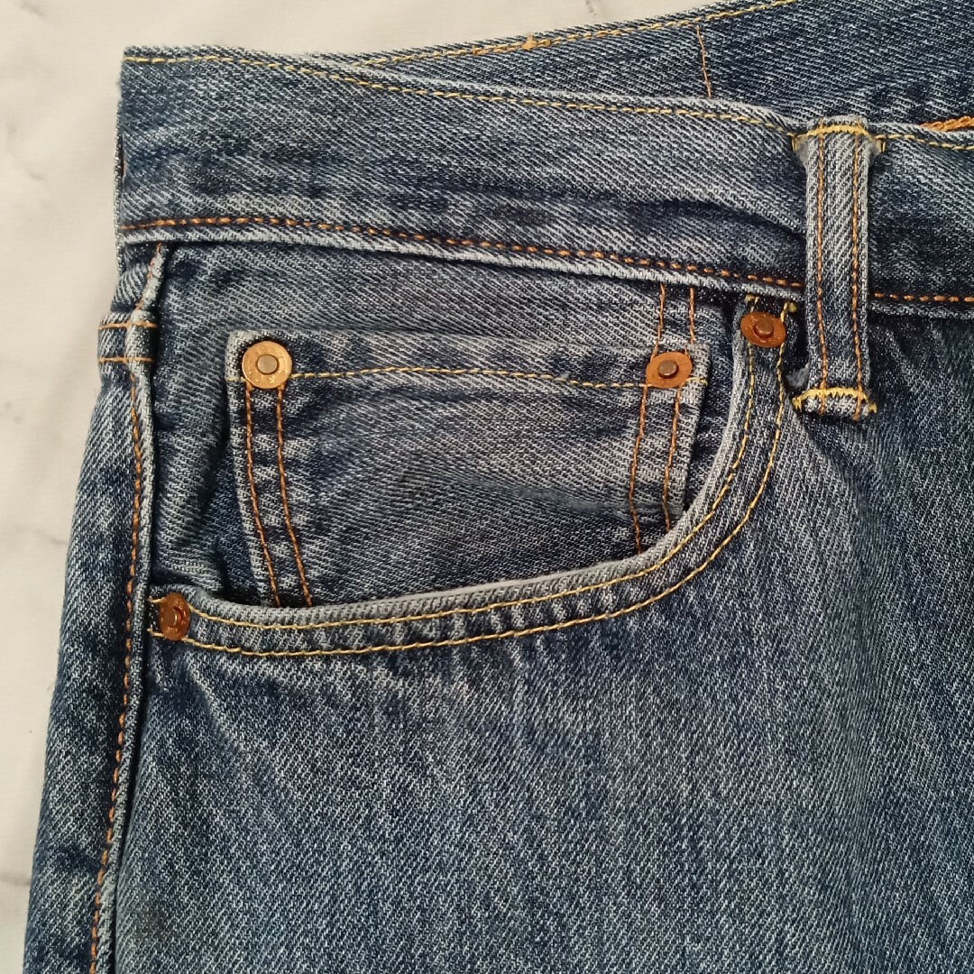 Chrome Hearts(クロムハーツ)のLevi's 501（W36 / 92cm）クロスパッチカスタム メンズのパンツ(デニム/ジーンズ)の商品写真