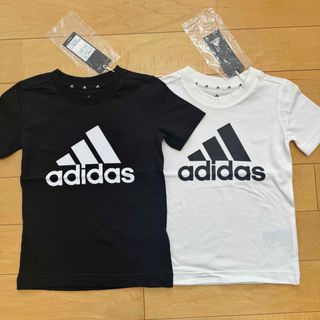 アディダス(adidas)のアディダス　キッズ　白Tシャツ　半袖　トップス　黒　Tシャツ(Tシャツ/カットソー)