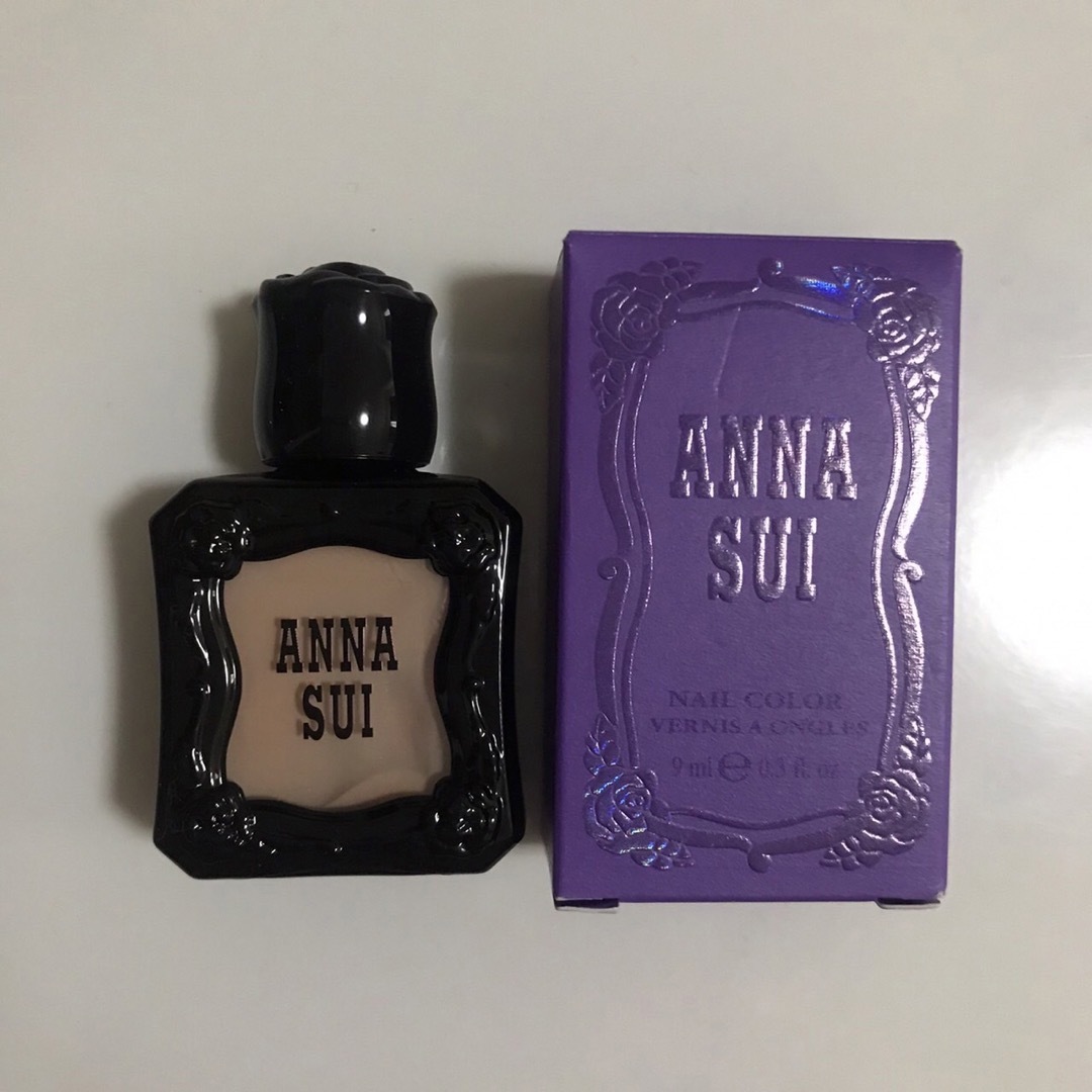 ANNA SUI(アナスイ)の【未使用】ANNA SUI アナスイ ネイルカラー 328 コスメ/美容のネイル(マニキュア)の商品写真