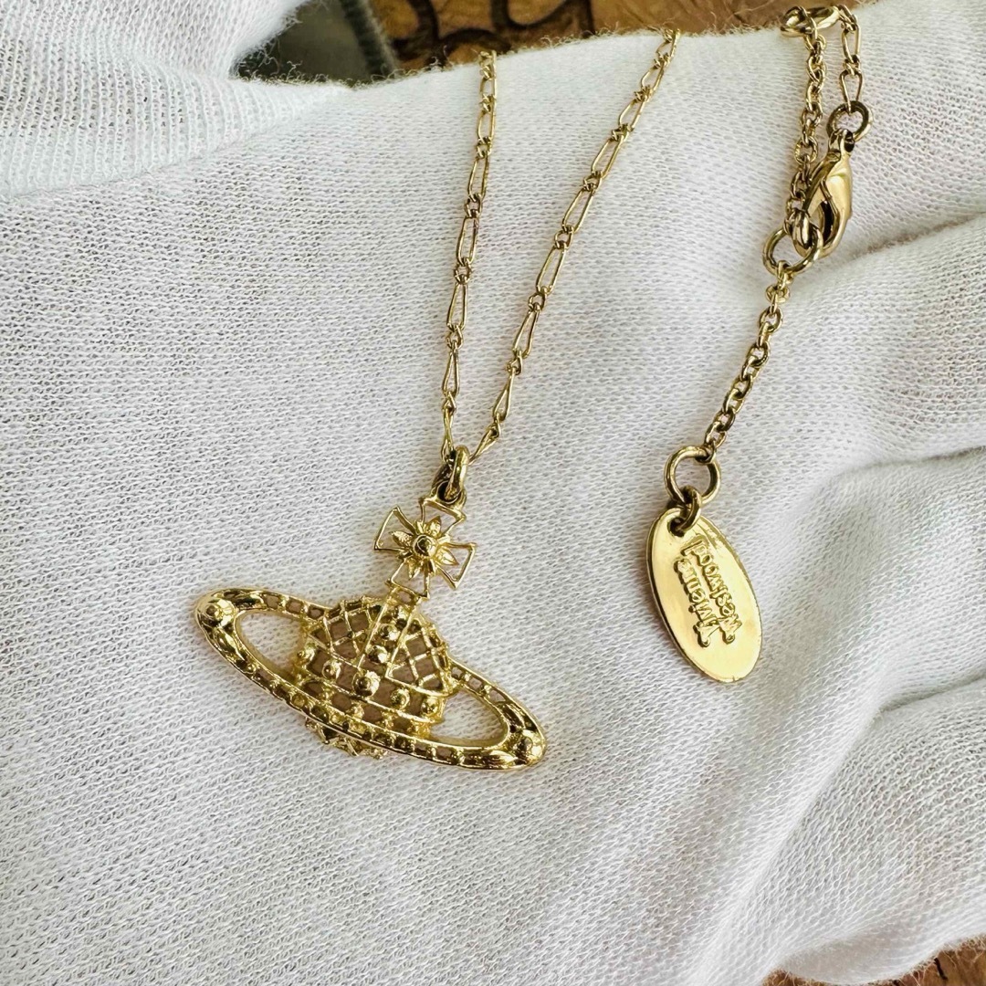 Vivienne Westwood(ヴィヴィアンウエストウッド)の希少品VivienneWestwood シンラインオーブネックレス レディースのアクセサリー(ネックレス)の商品写真