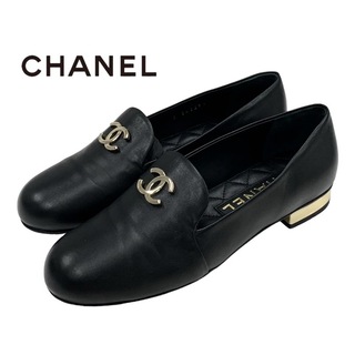 シャネル(CHANEL)のシャネル CHANEL ローファー 革靴 靴 シューズ ラムスキン ブラック 黒 ゴールド オペラシューズ フラットシューズ ココマーク(ローファー/革靴)