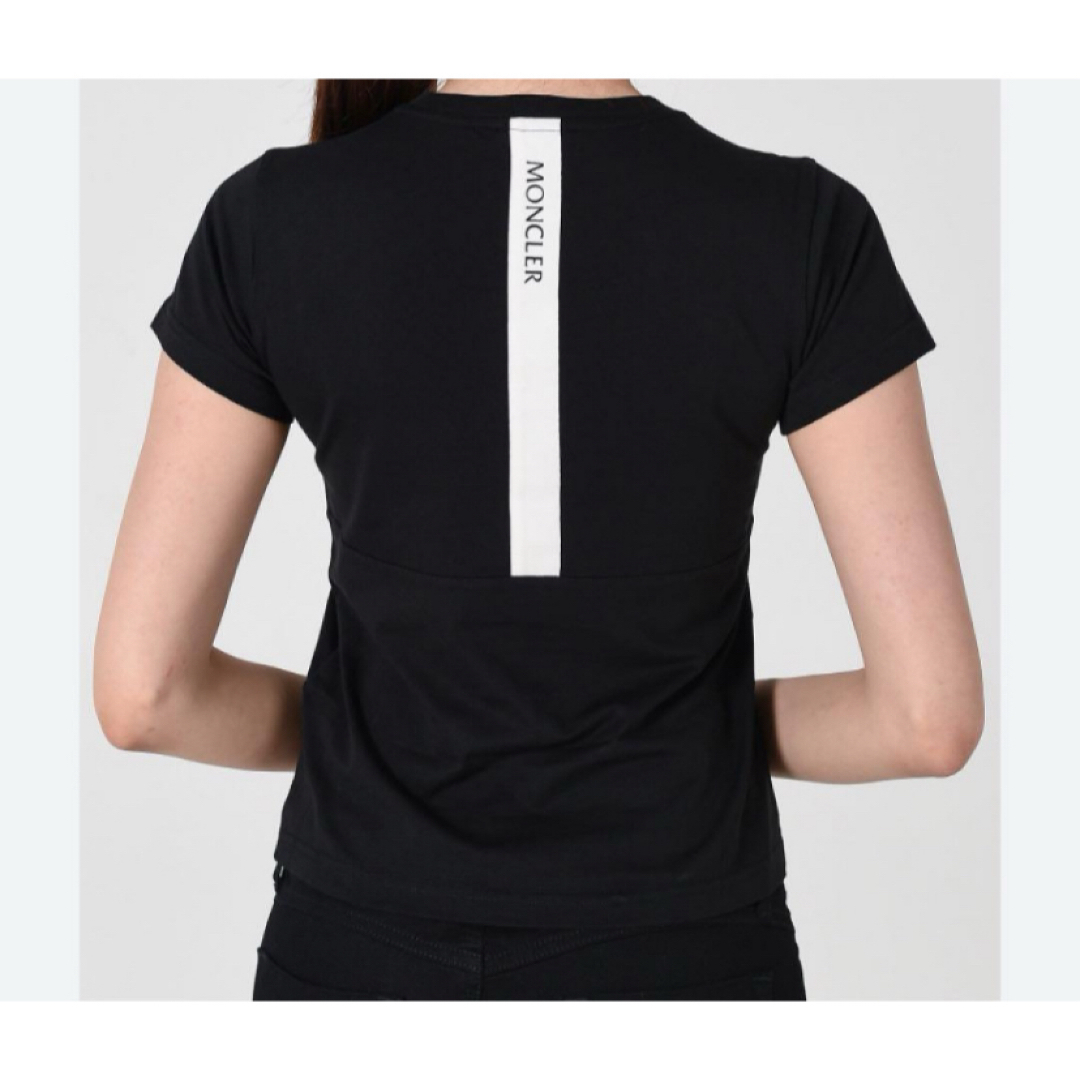 MONCLER(モンクレール)の新品未使用　MONCLER Tシャツ　　　　　　　　　　モンクレール レディースのトップス(Tシャツ(半袖/袖なし))の商品写真