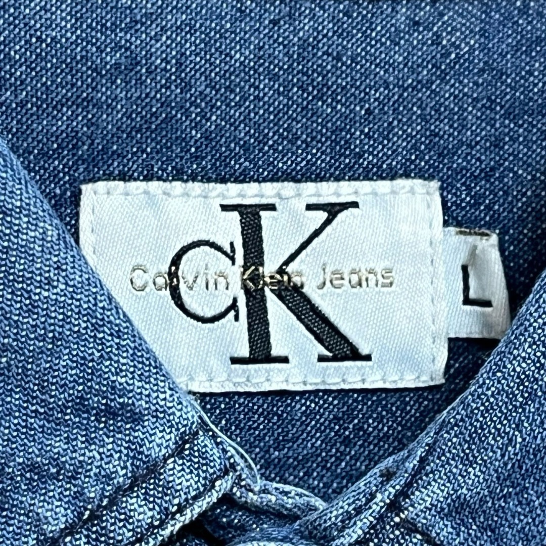 Calvin Klein(カルバンクライン)のCalvin Klein カルバンクライン デニムシャツ 長袖 胸元ロゴ刺繍 L メンズのトップス(シャツ)の商品写真