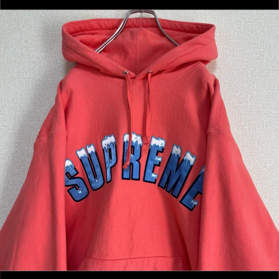Supreme - 大人気 supreme パーカー アーチロゴ カナダ製 良色の Supreme - 大人気 supreme パーカー アーチロゴ カナダ製 良色の