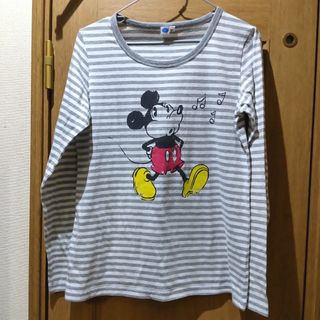 ディズニー(Disney)のディズニー　ミッキーマウスのＴシャツ(長袖)　サイズＭ～Ｌ　[440](Tシャツ(長袖/七分))