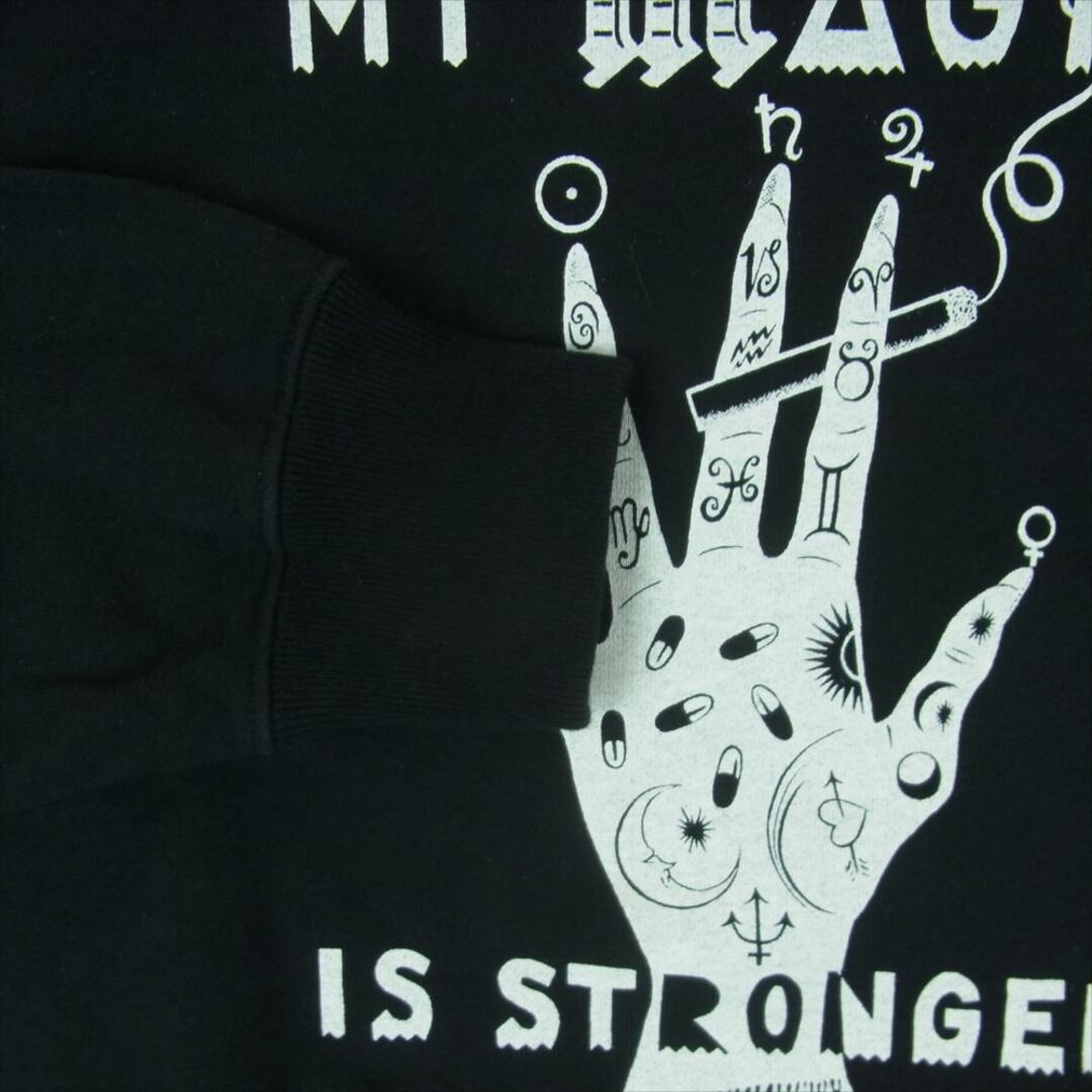 HYSTERIC GLAMOUR(ヒステリックグラマー)のHYSTERIC GLAMOUR ヒステリックグラマー 05223CS03 STRONGER THAN YOURS BACK ショート スウェット ブラック系 FREE【中古】 レディースのトップス(トレーナー/スウェット)の商品写真