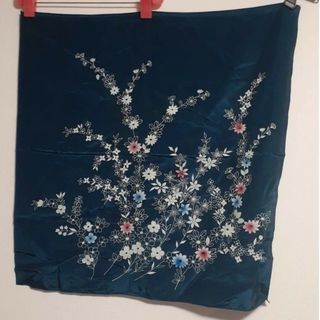 難あり　変色有　とても昔の物です　中古品　花模様　柄　風呂敷?ふくさ？棚隠し布?(バンダナ/スカーフ)