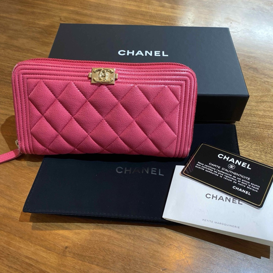 CHANEL(シャネル)の☆シャネル☆ ボーイシャネル マトラッセ キャビアスキン 長財布 レディースのファッション小物(財布)の商品写真