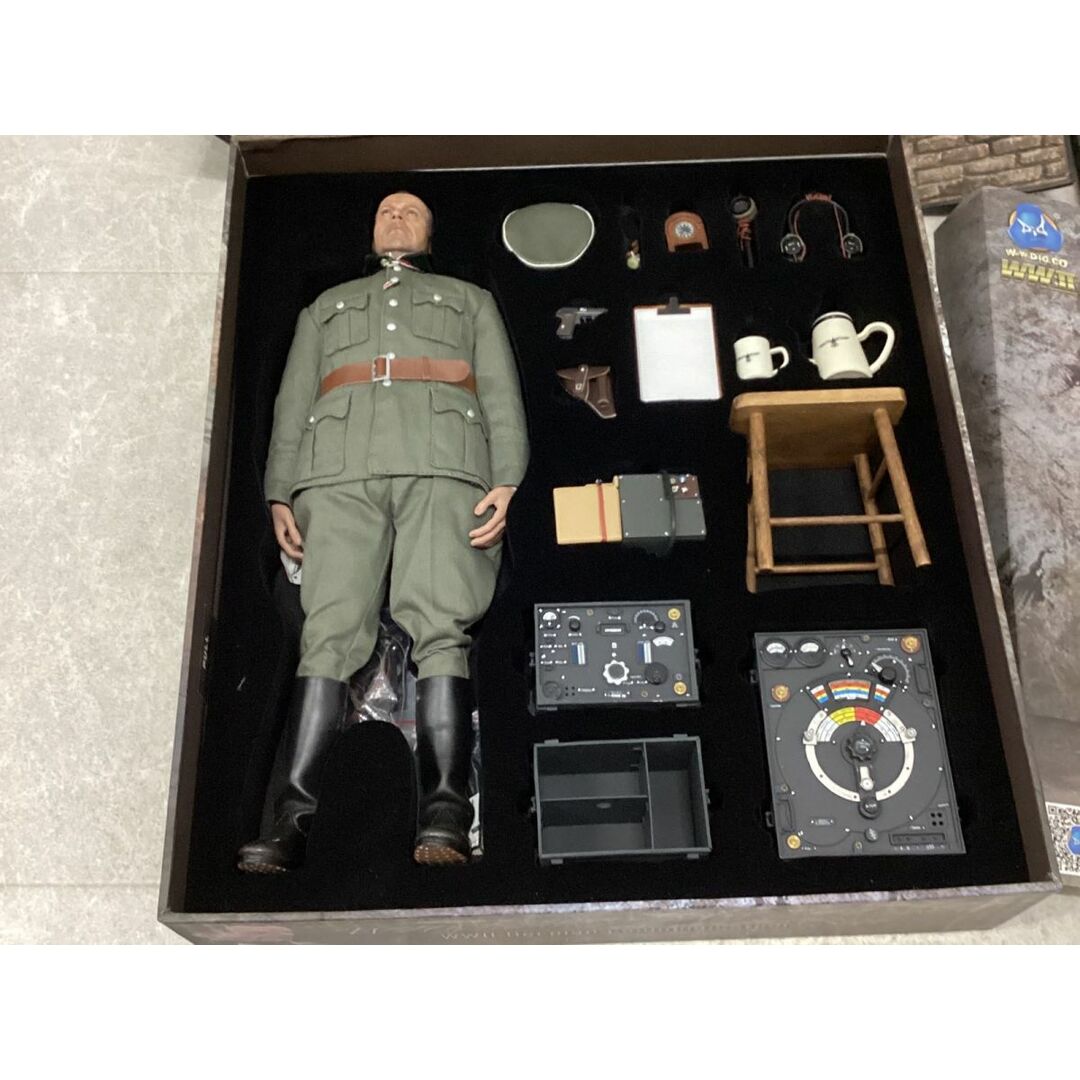 DID WW? 1/6 WH(infantry)Major Achbach German communications Set1 ドイツ軍通信部隊 大佐 アッハバッハ アクションフィギュア エンタメ/ホビーのフィギュア(その他)の商品写真