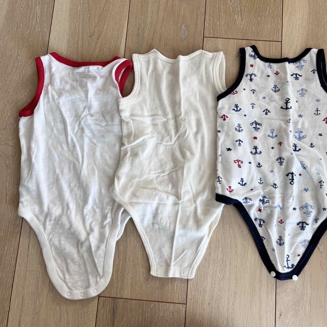 babyGAP(ベビーギャップ)の70と80 肌着 ロンパース  3枚セット タンクトップ キッズ/ベビー/マタニティのベビー服(~85cm)(肌着/下着)の商品写真