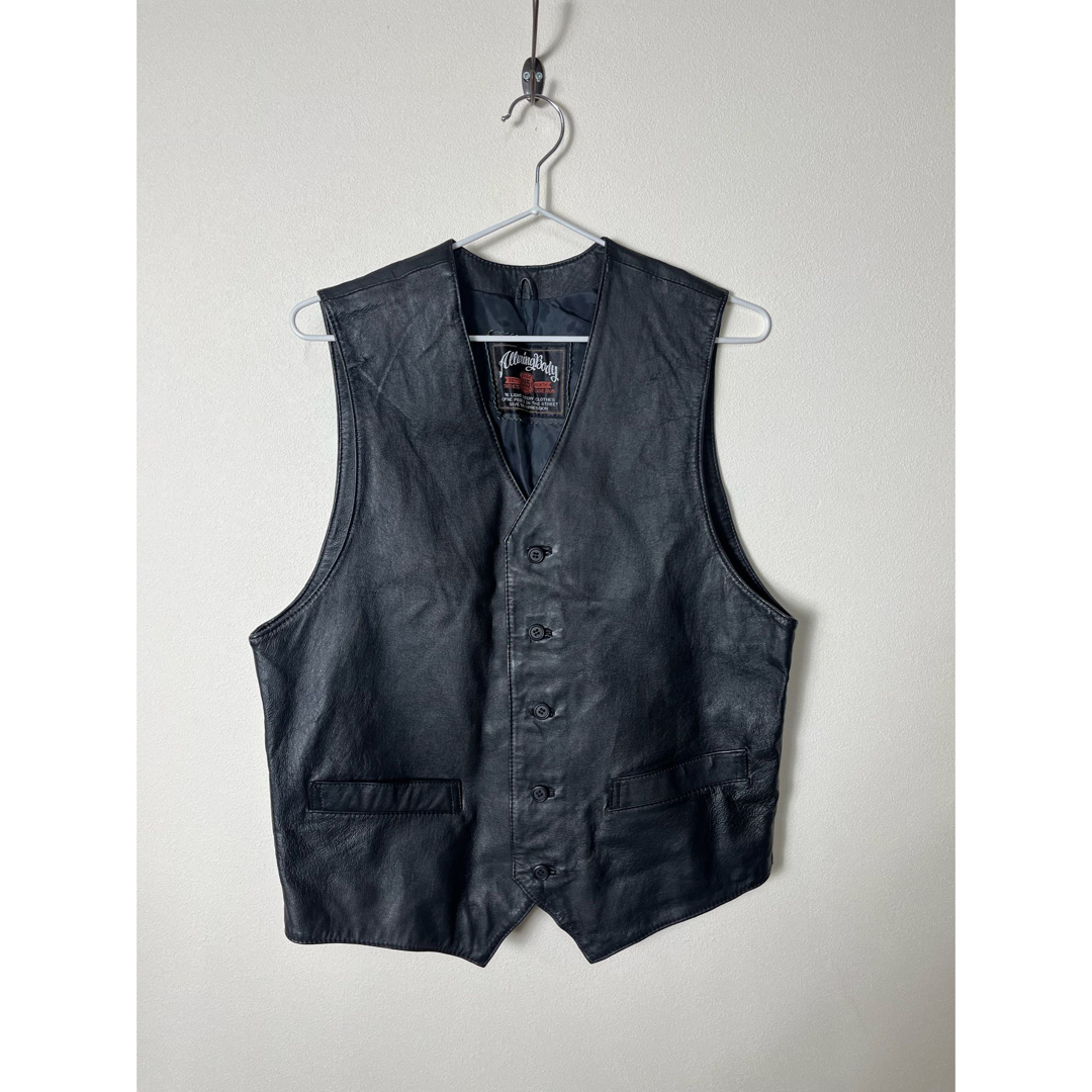 K796 all wing bodyレザーベスト LEATHER VEST メンズのトップス(ベスト)の商品写真