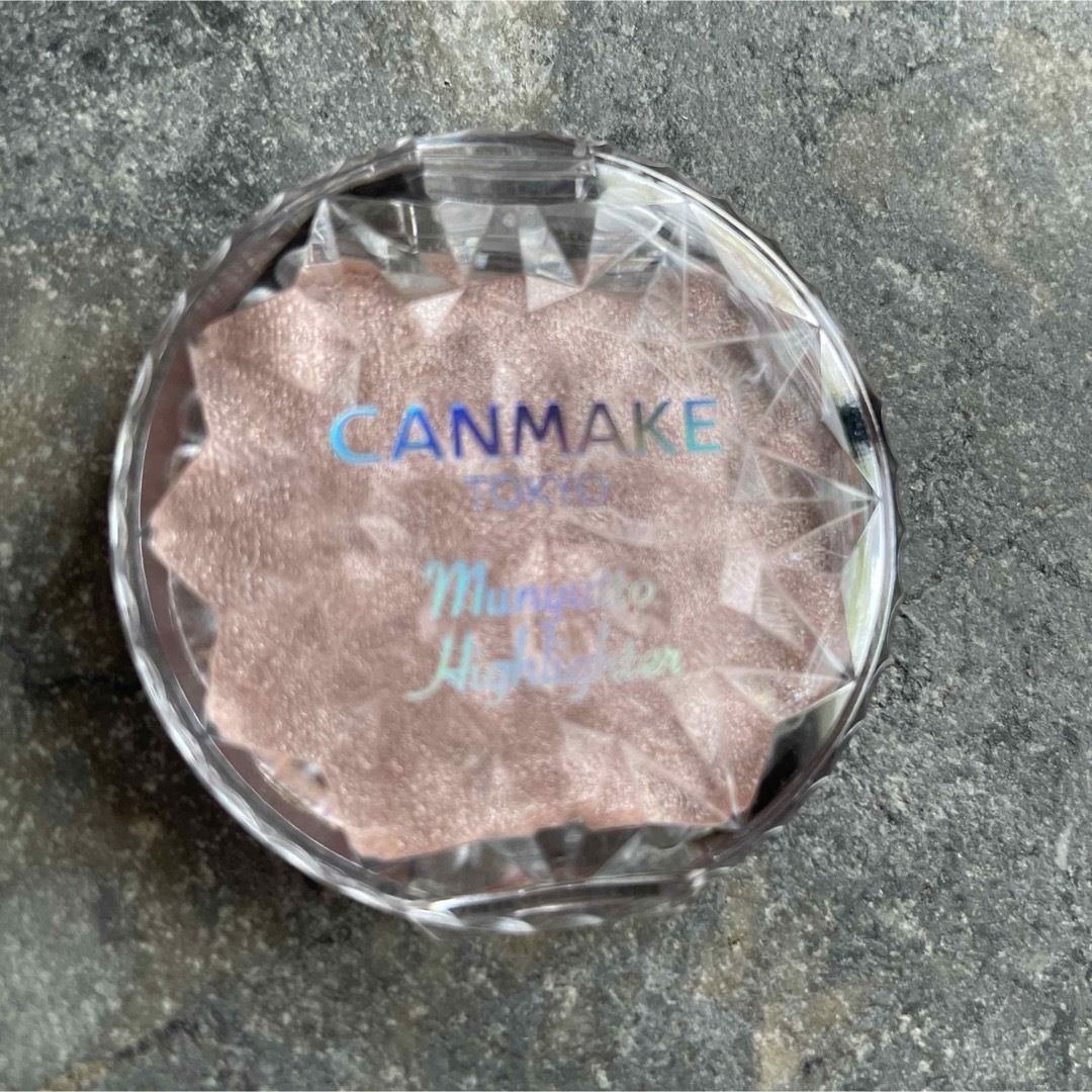 CANMAKE(キャンメイク)のキャンメイク　むにゅっとハイライター　02 コスメ/美容のベースメイク/化粧品(フェイスカラー)の商品写真