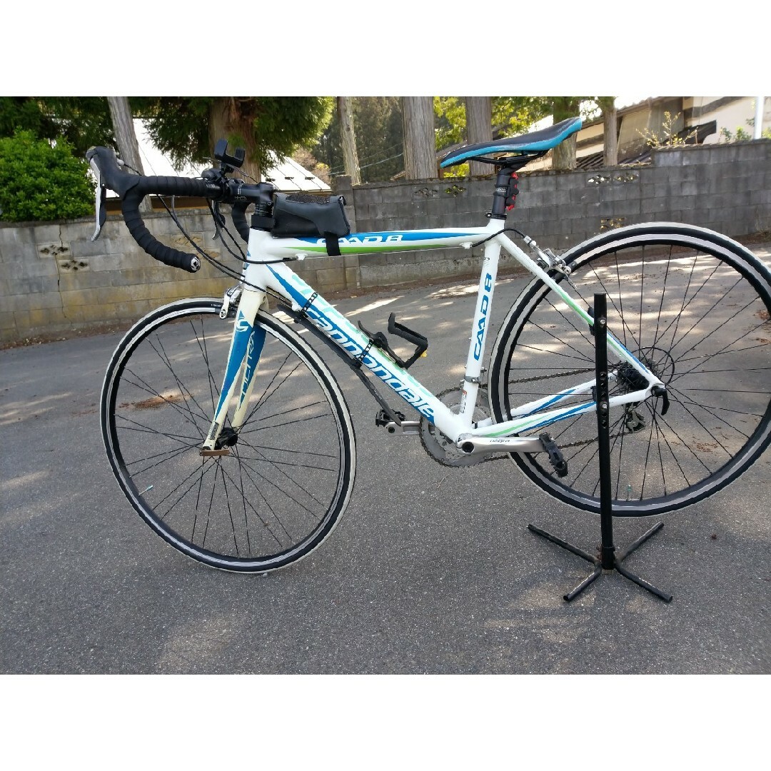 Cannondale(キャノンデール)のキャノンデール　　cannondale   ロードバイク スポーツ/アウトドアの自転車(自転車本体)の商品写真