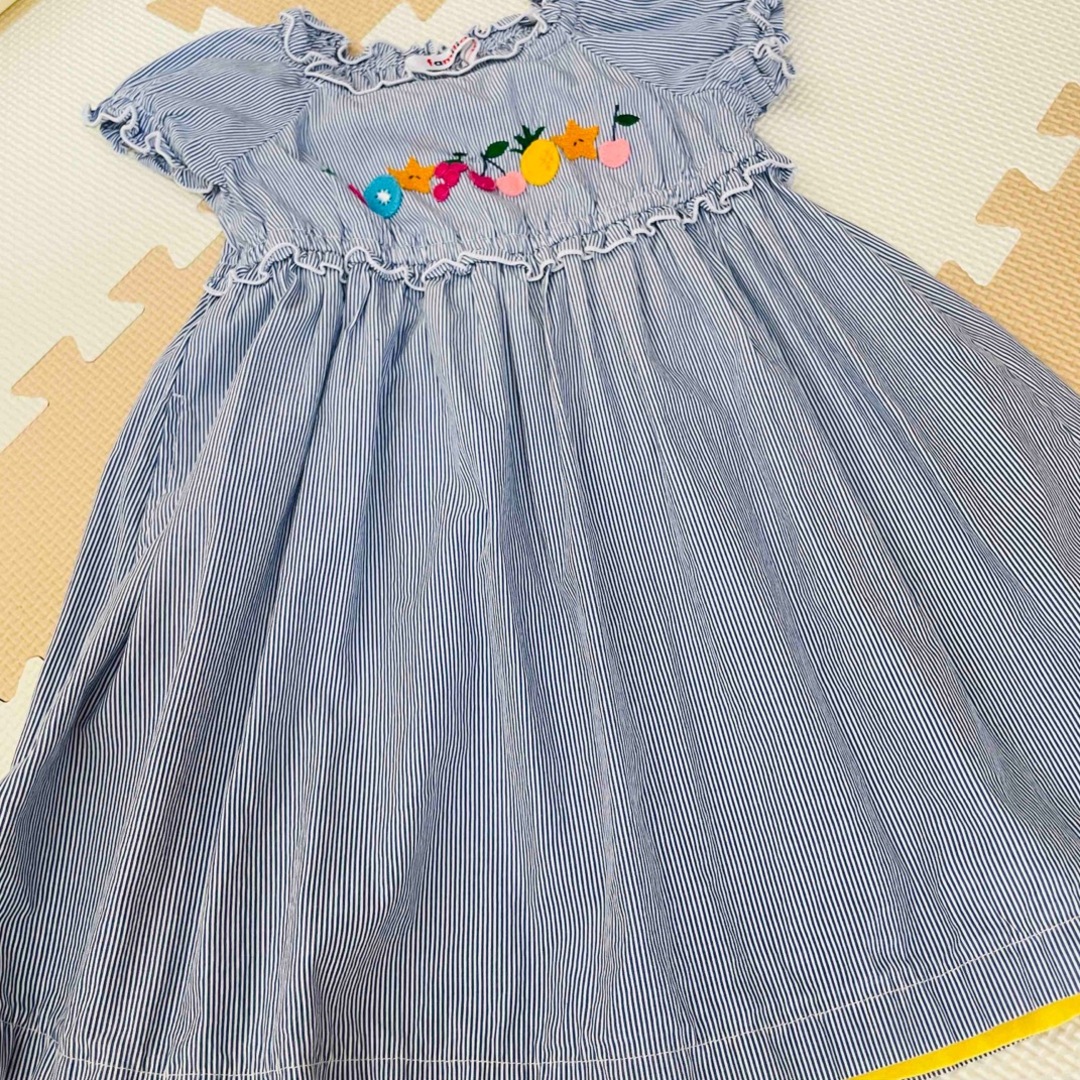 familiar(ファミリア)のファミリア　ワンピース　100 キッズ/ベビー/マタニティのキッズ服女の子用(90cm~)(ワンピース)の商品写真