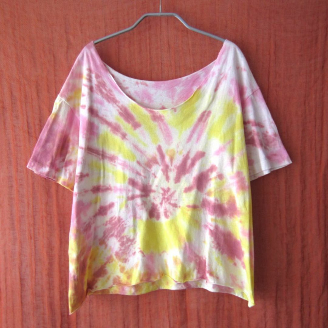 タイダイ　絞染めTシャツ　ピンク／イエローA レディースのトップス(Tシャツ(半袖/袖なし))の商品写真