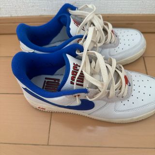 ナイキ(NIKE)のスニーカー(スニーカー)