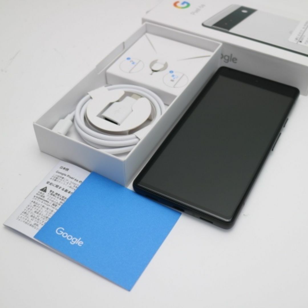 ANDROID(アンドロイド)の新品同様 au Google Pixel 6a チョーク M222 スマホ/家電/カメラのスマートフォン/携帯電話(スマートフォン本体)の商品写真