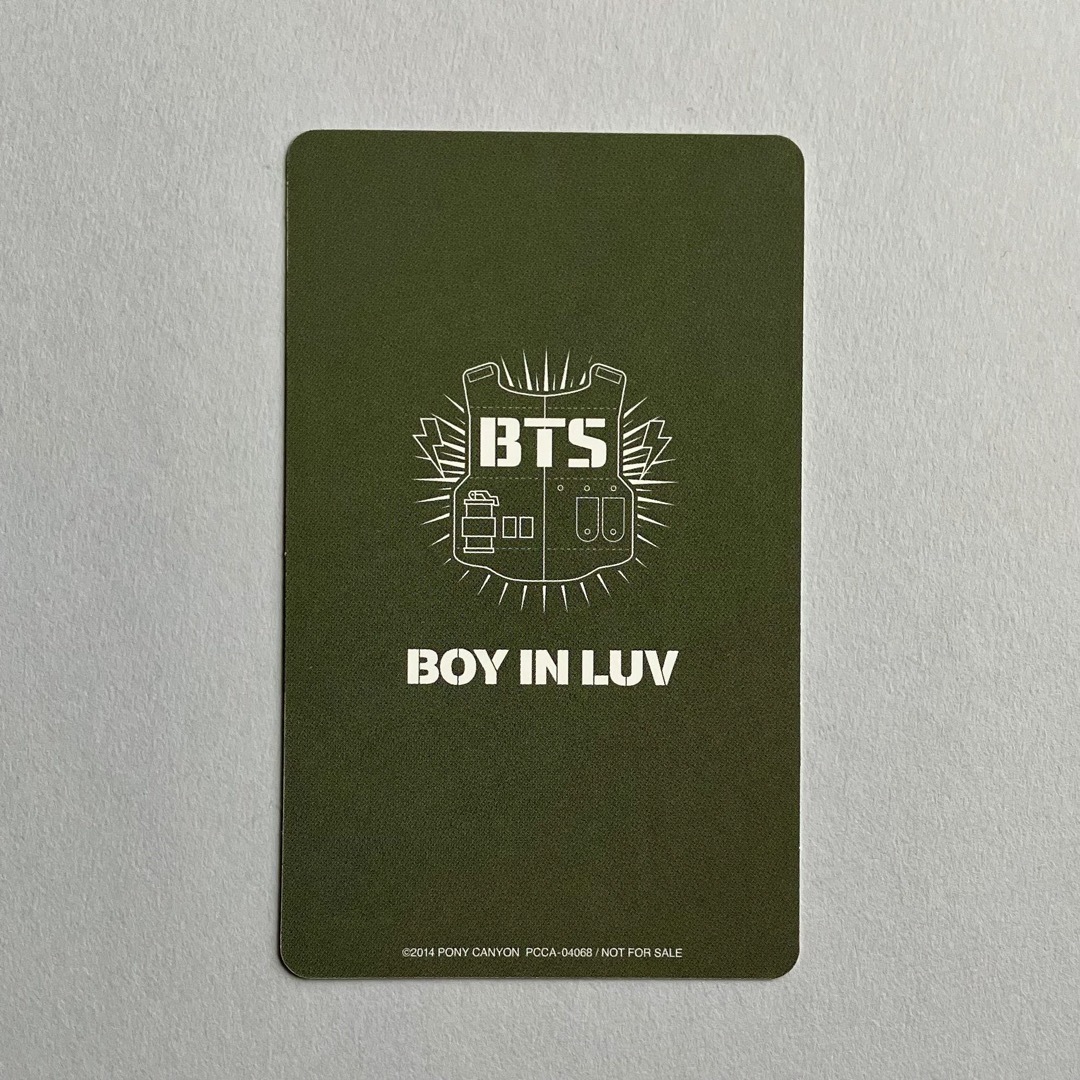 防弾少年団(BTS)(ボウダンショウネンダン)のBTS BOY IN LUV 公式 ランダム トレカ JUNGKOOK  エンタメ/ホビーのタレントグッズ(アイドルグッズ)の商品写真