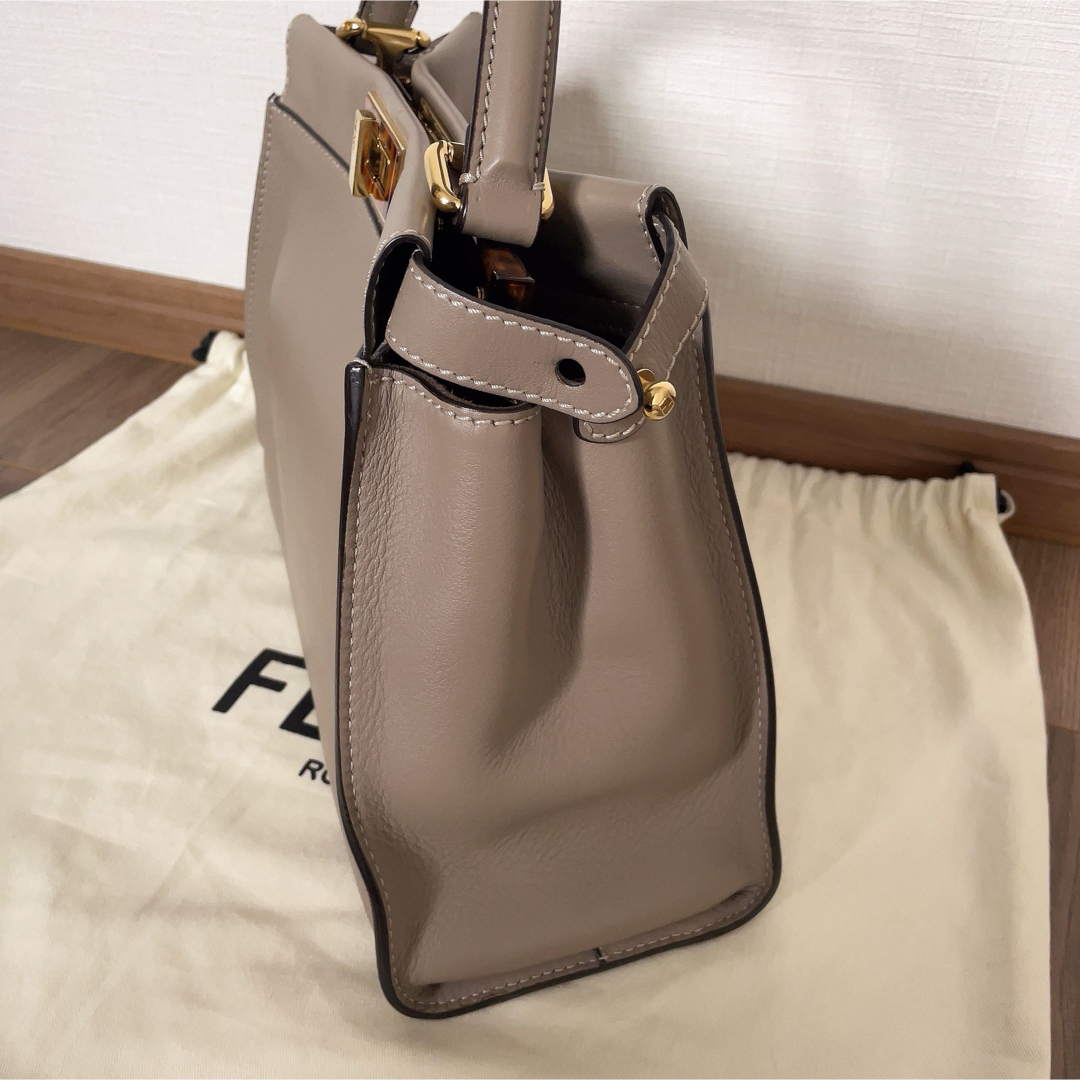 【極美品】フェンディ ピーカブー ミディアム べっ甲 【極美品】フェンディ ピーカブー ミディアム べっ甲